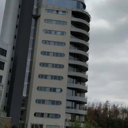 Apartment Luxury With Stunning View Of Right By Woods Brünn